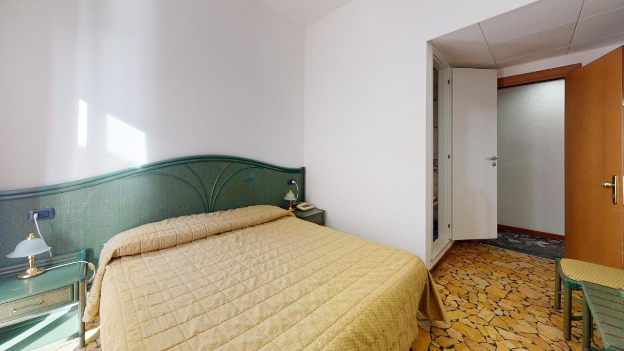 Hotel Zunino Spotorno Dış mekan fotoğraf