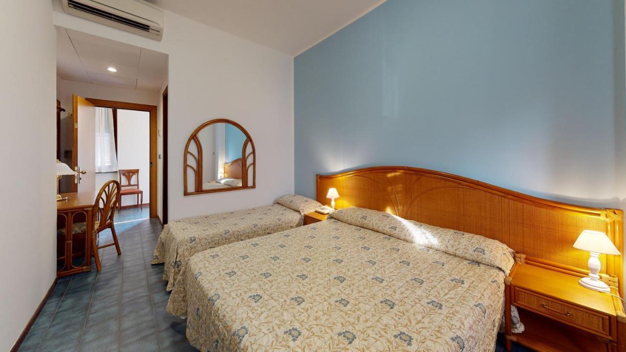 Hotel Zunino Spotorno Dış mekan fotoğraf